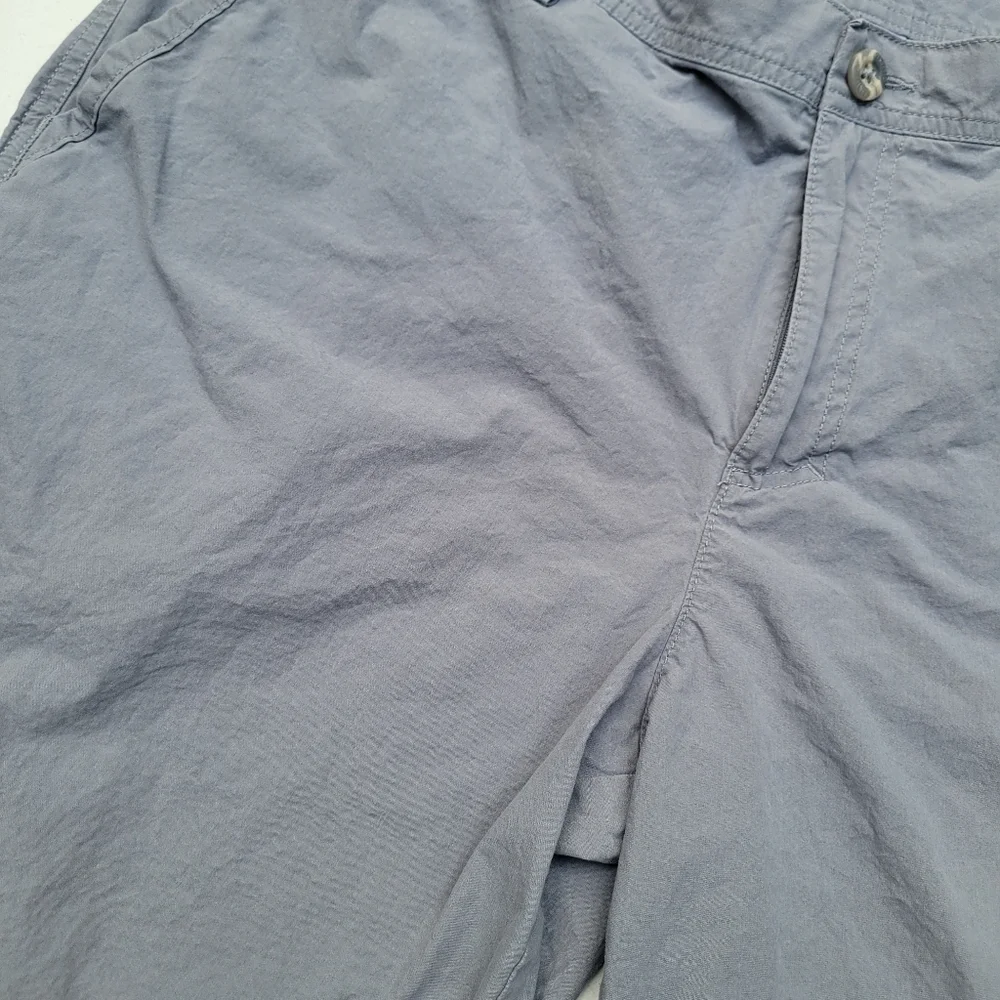 Columbia Sportswear Mens Washed Out Shorts Size 38W 10L - Picture 3 of 5